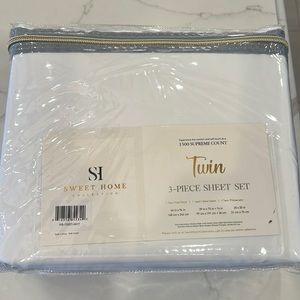 Sweet Home Twin 3 piece sheet set NWT for oversized mattresses